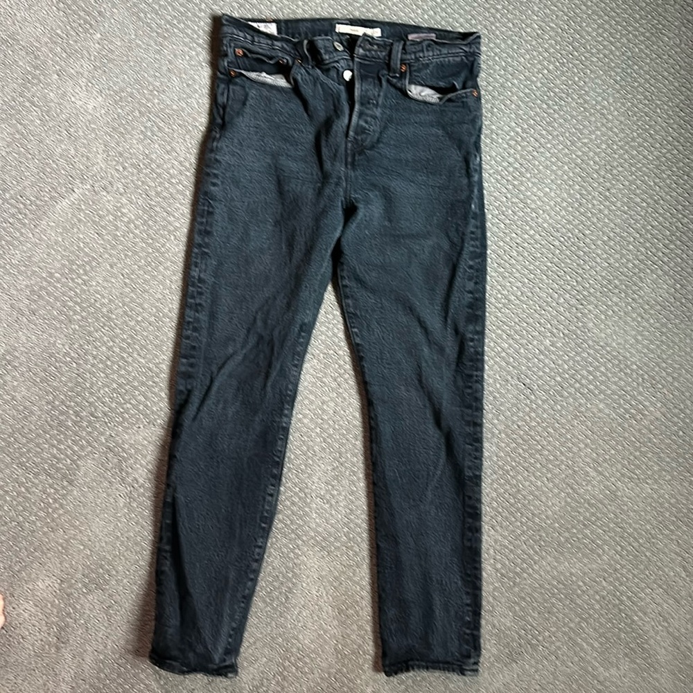 Levi’s Wedgie Black Jeans Size 29